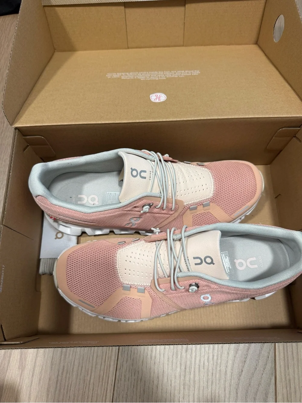On Running Cloud 5 Low-Top Sneakers in Rose Pink and White